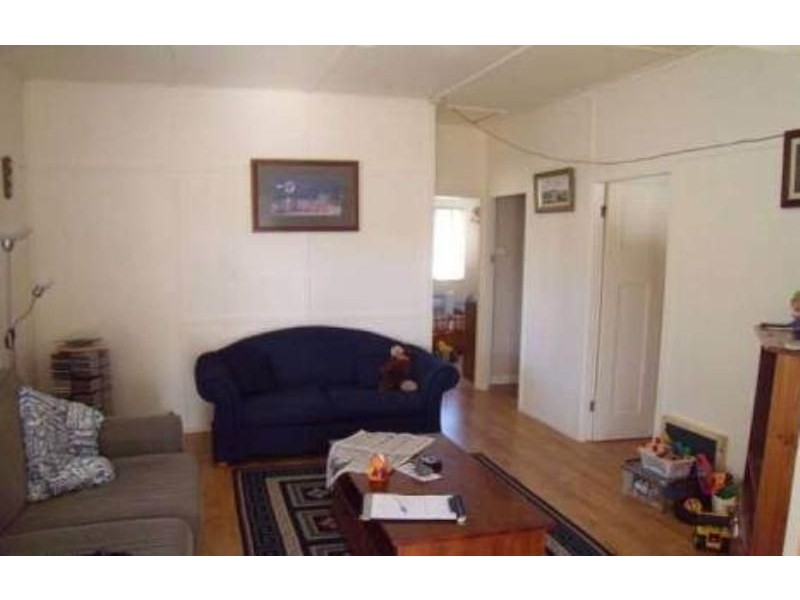 18 Buna Street, Orange NSW 2800
