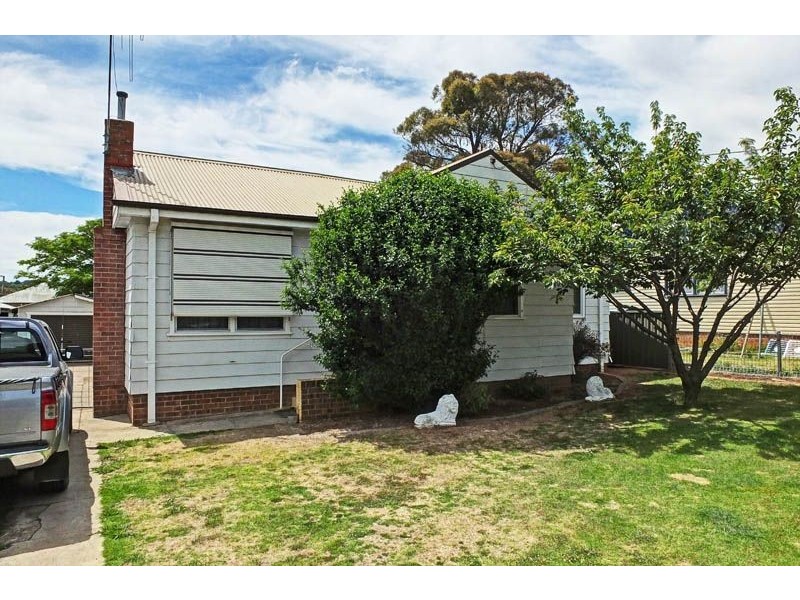 60 Glenroi Avenue, Orange NSW 2800
