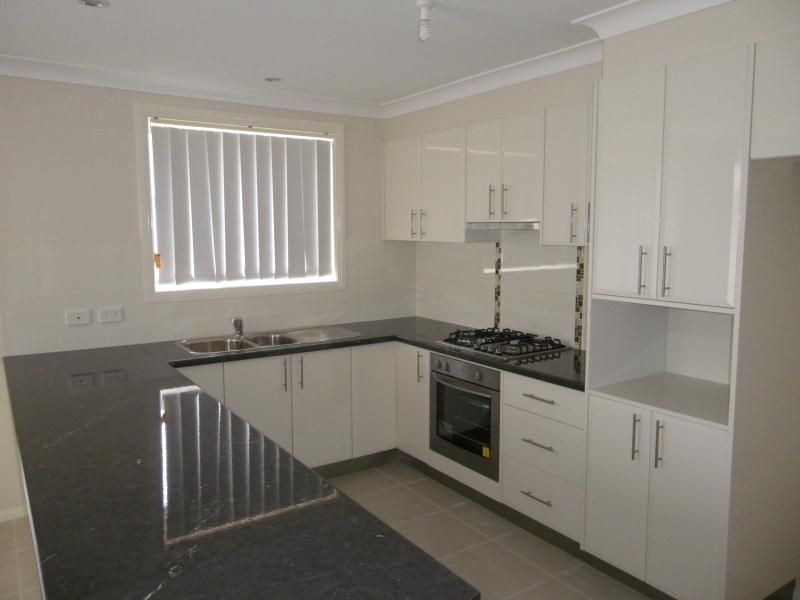 3 Bella Vista Close, Orange NSW 2800