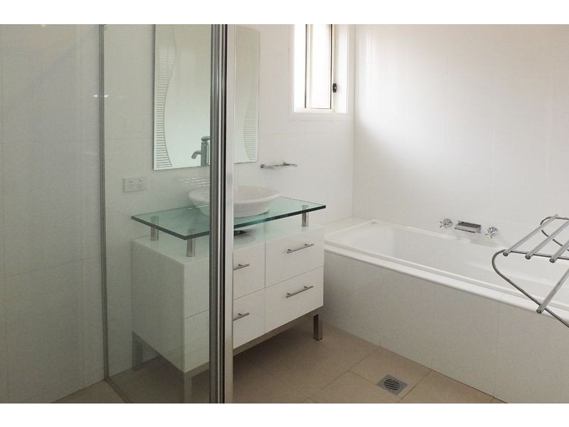 34 Diamond Drive, Orange NSW 2800