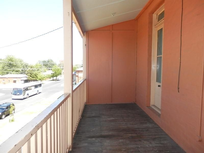 2/88 Russell Street, Bathurst NSW 2795