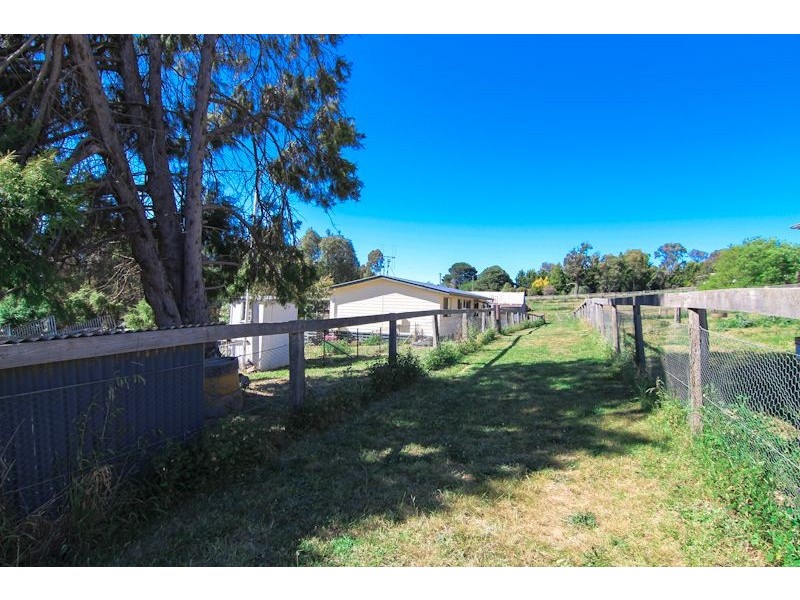 7 Alfred Lane, Neville NSW 2799