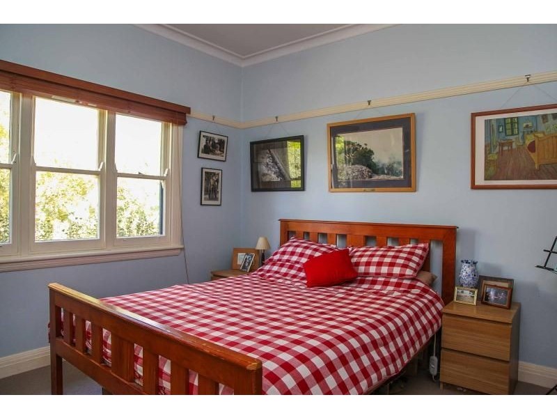 251 Byng Street, Orange NSW 2800