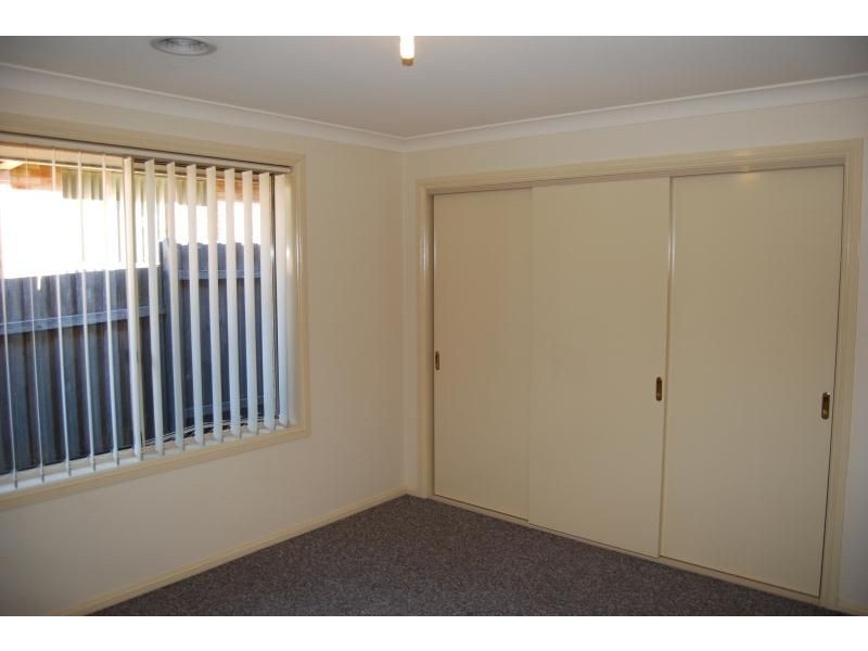 3 Woodbine Close, Orange NSW 2800