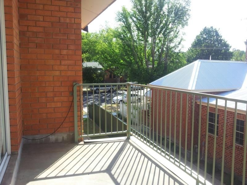 4/297-299 Russell Street, Bathurst NSW 2795