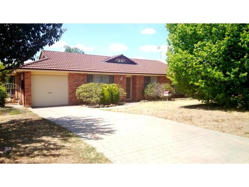 30 Wentworth Drive, Bathurst NSW 2795