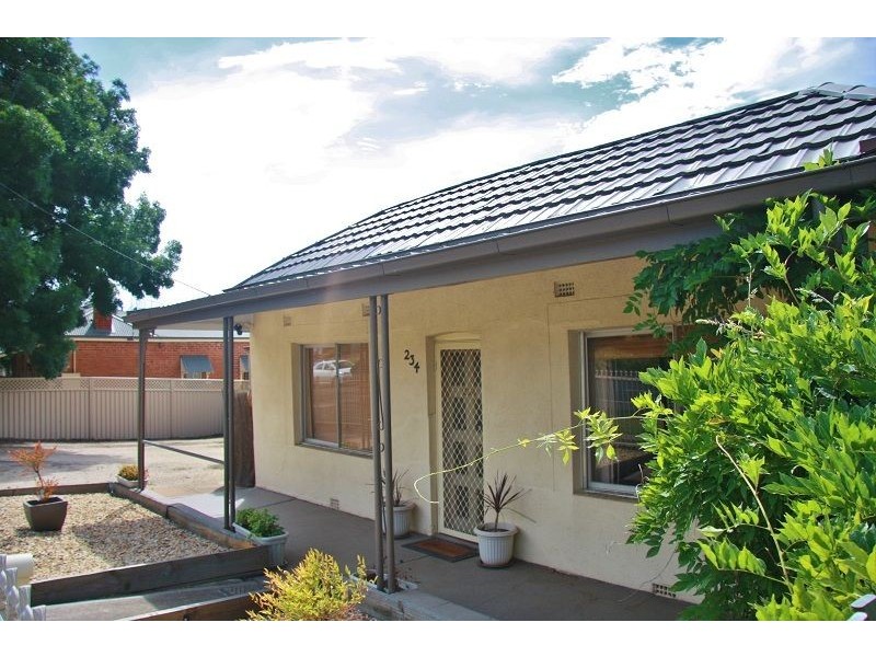 234 Stewart Street, Bathurst NSW 2795