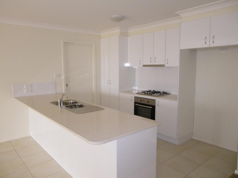 4 Centennial Crescent, Orange NSW 2800