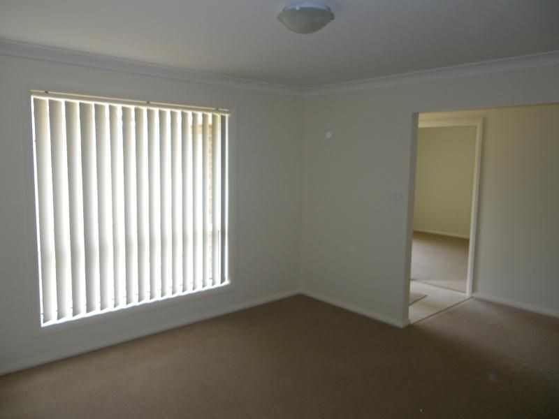 4 Centennial Crescent, Orange NSW 2800