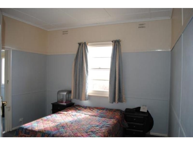 18 Gresham Lane, Bathurst NSW 2795