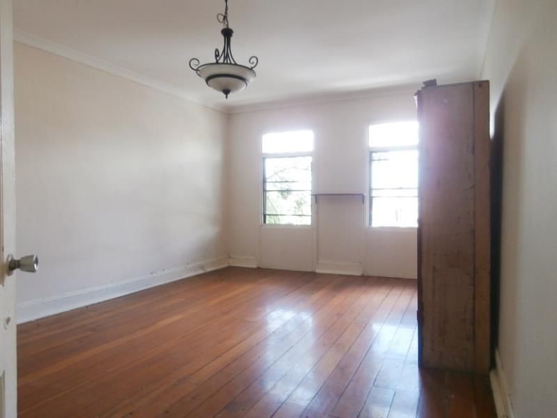 8 Keppel Street, Bathurst NSW 2795