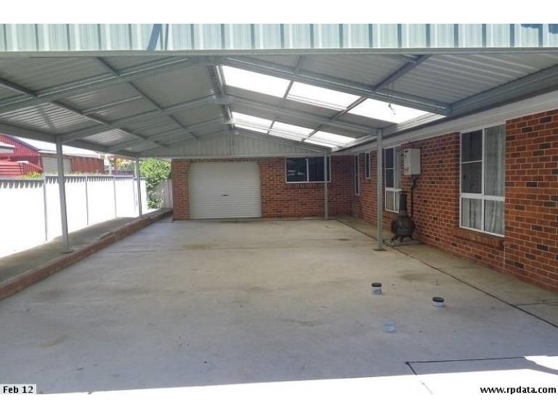 18 Hicks Close, Bathurst NSW 2795