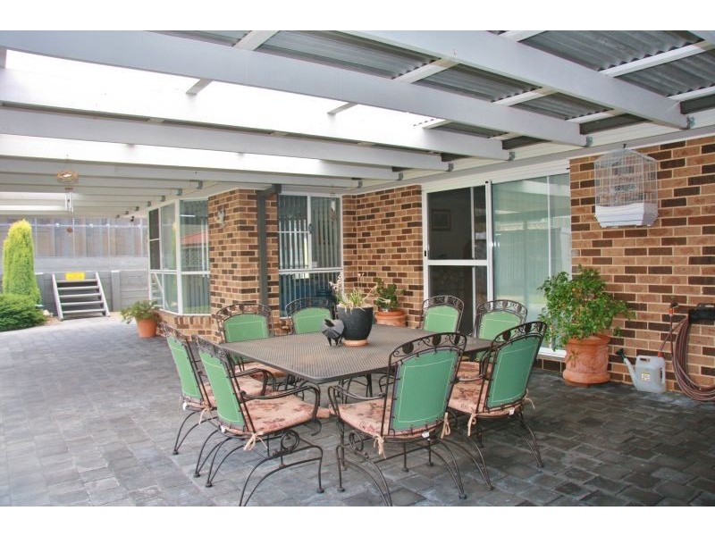6 Graham Drive, Bathurst NSW 2795