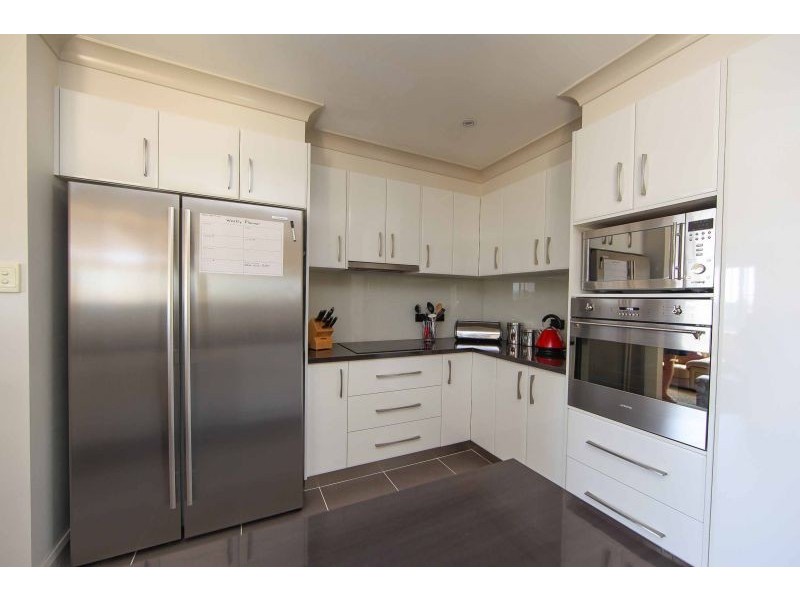 12 Rawle Avenue, Orange NSW 2800