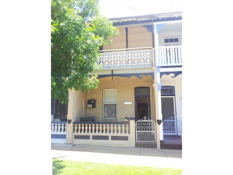 128 Keppel Street, Bathurst NSW 2795