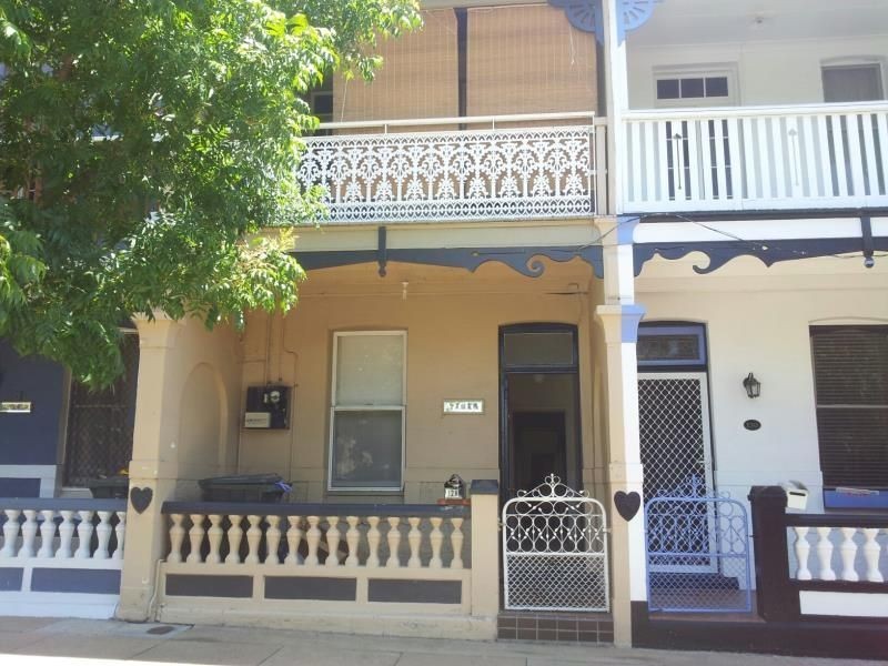 128 Keppel Street, Bathurst NSW 2795