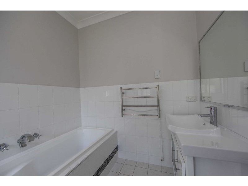 26 Jonathon Road, Orange NSW 2800