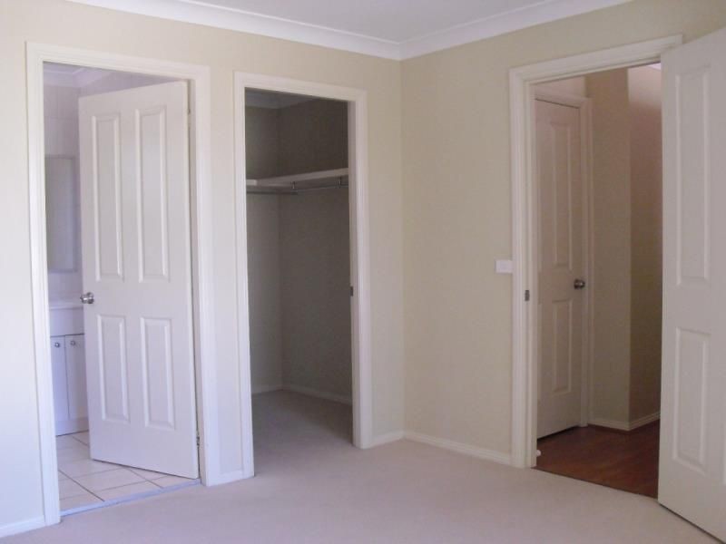 24 Jarrah Court, Bathurst NSW 2795