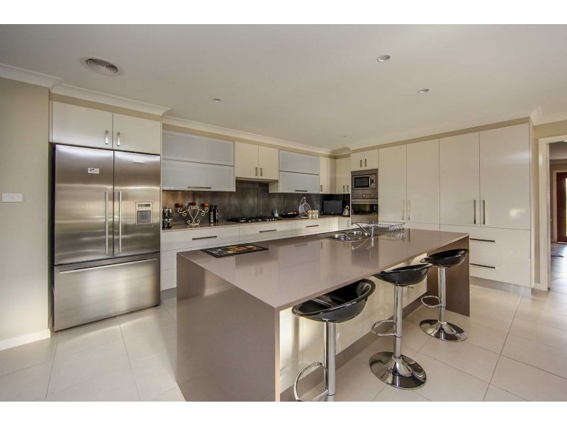 6 Pippin Way, Orange NSW 2800