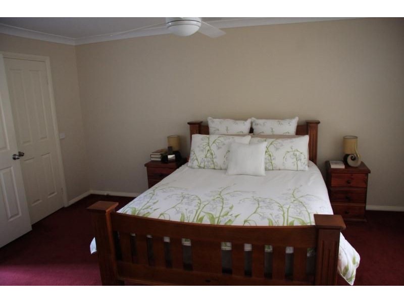 15 Marriott Avenue, Bathurst NSW 2795