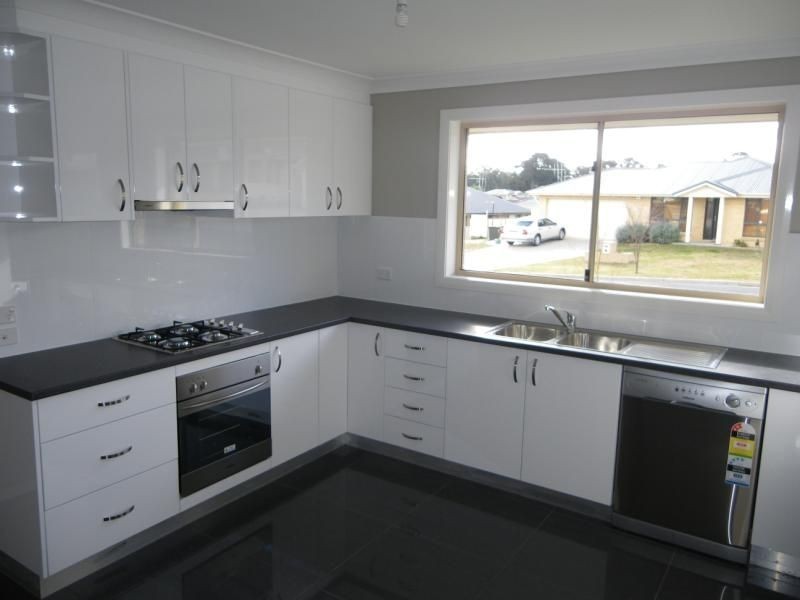 13 Rutherford Place, Orange NSW 2800