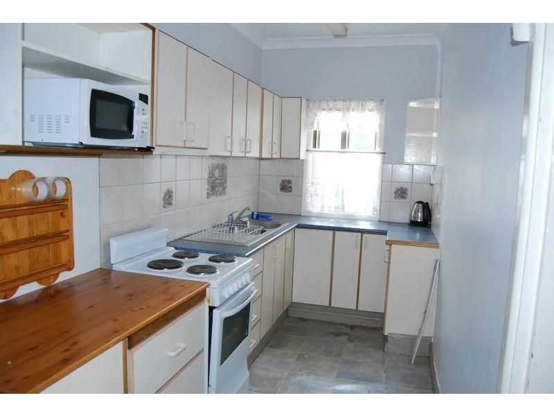 34 Tobruk Crescent, Orange NSW 2800