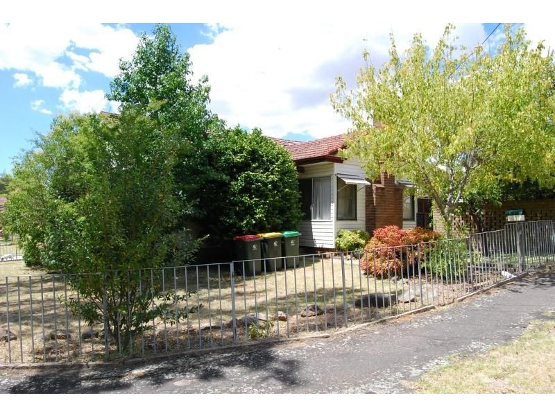 34 Tobruk Crescent, Orange NSW 2800