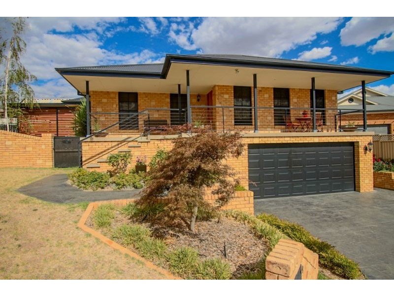 9 Rutherford Place, Orange NSW 2800