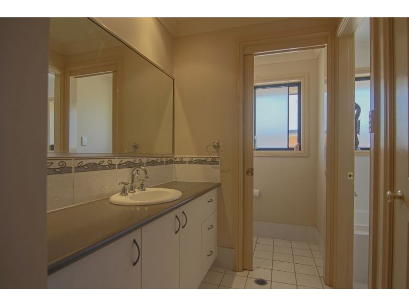 9 Rutherford Place, Orange NSW 2800