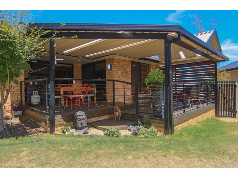 9 Rutherford Place, Orange NSW 2800