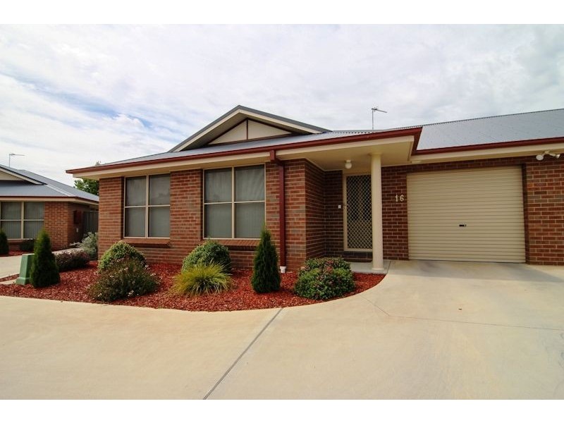 Unit 6, Covent Gardens, Covent Close, Orange NSW 2800