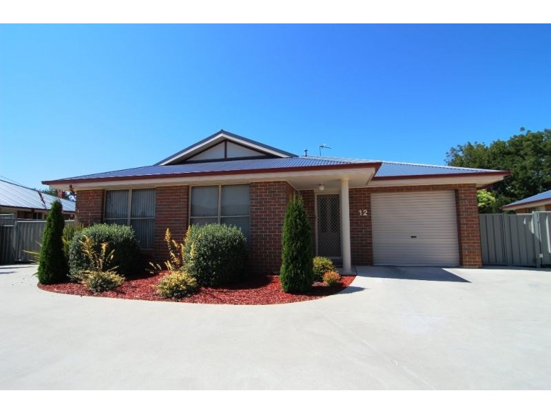 Unit 12, Covent Gardens, Covent Close, Orange NSW 2800