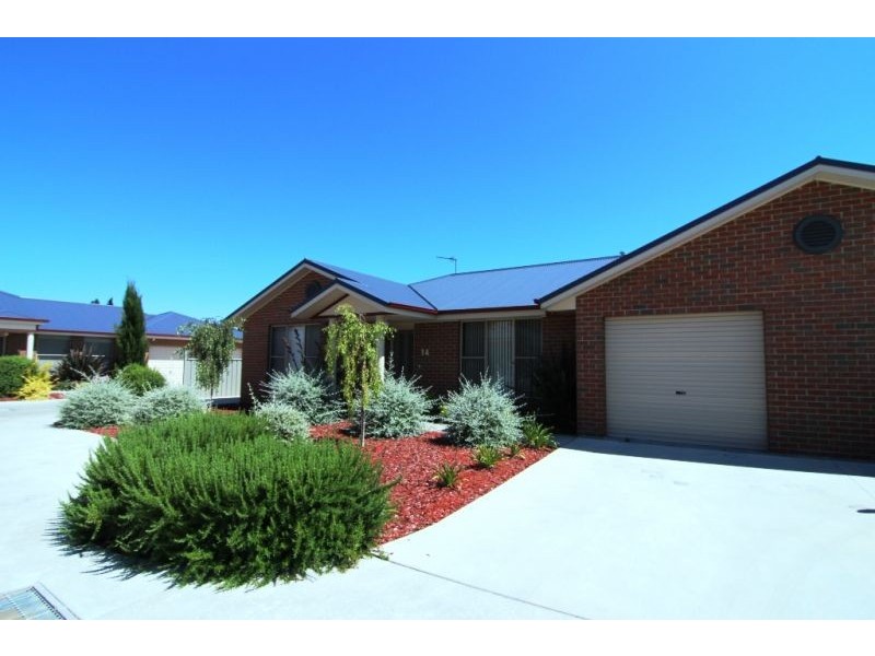 Unit 14, Covent Gardens, Covent Close, Orange NSW 2800