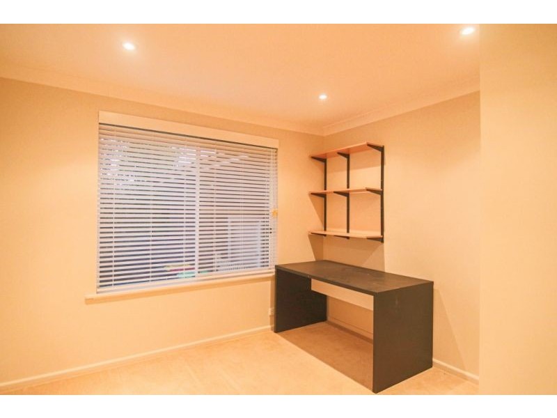 8 Larry Dwyer Way, Orange NSW 2800