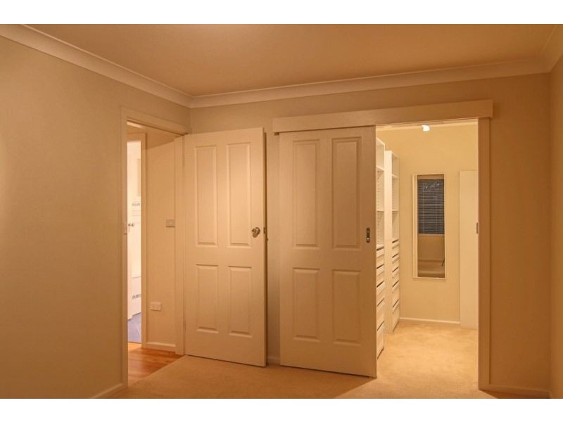 8 Larry Dwyer Way, Orange NSW 2800