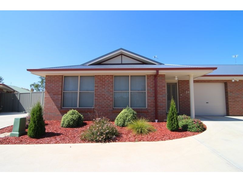 Unit 16, Covent Gardens, Covent Close, Orange NSW 2800