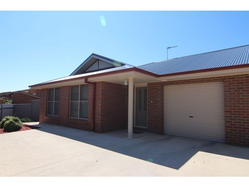 Unit 18, Covent Gardens, Covent Close, Orange NSW 2800