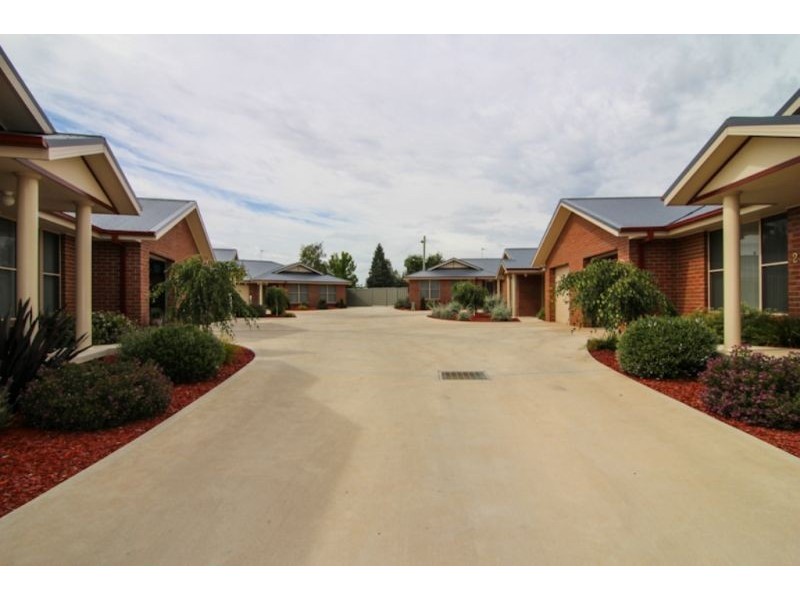 Unit 19, Covent Gardens, Covent Close, Orange NSW 2800
