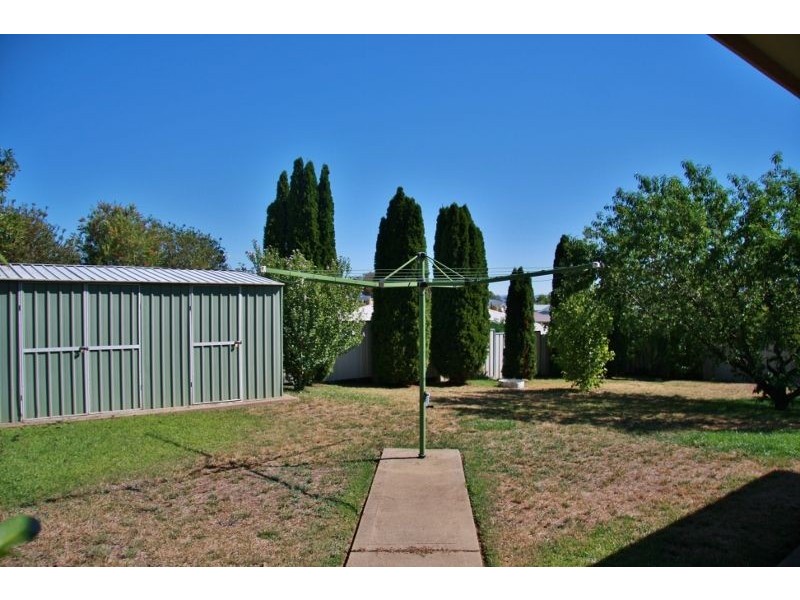 26 Jagoe Drive, Bathurst NSW 2795