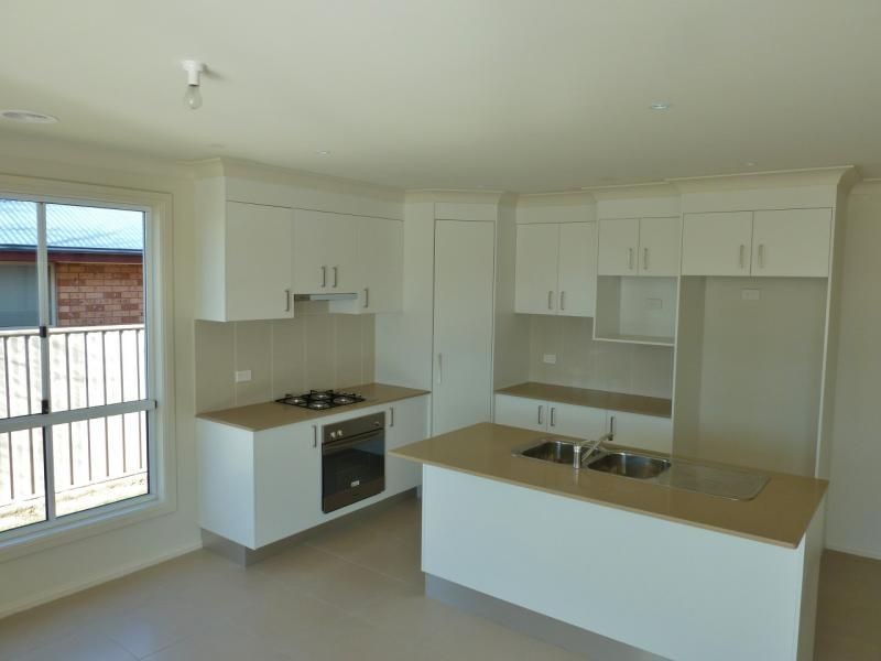 14 Kaleno Way, Orange NSW 2800