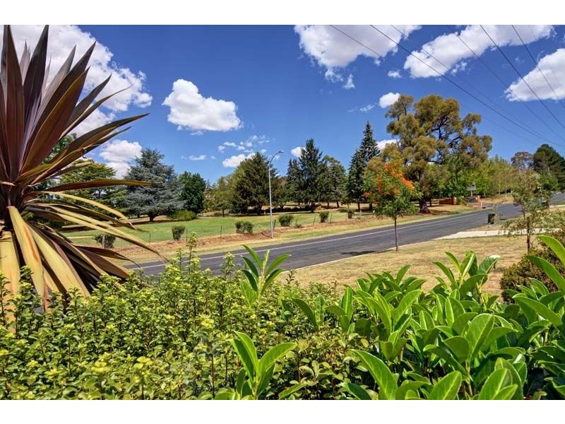 1 Stirling Ave, Orange NSW 2800