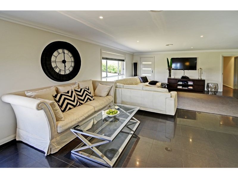 1 Stirling Ave, Orange NSW 2800