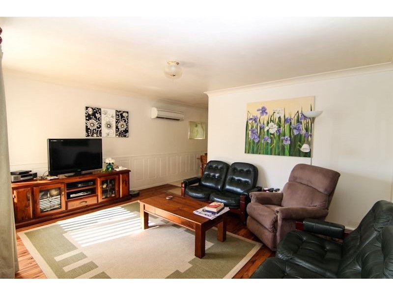 44 Elsham Avenue, Orange NSW 2800