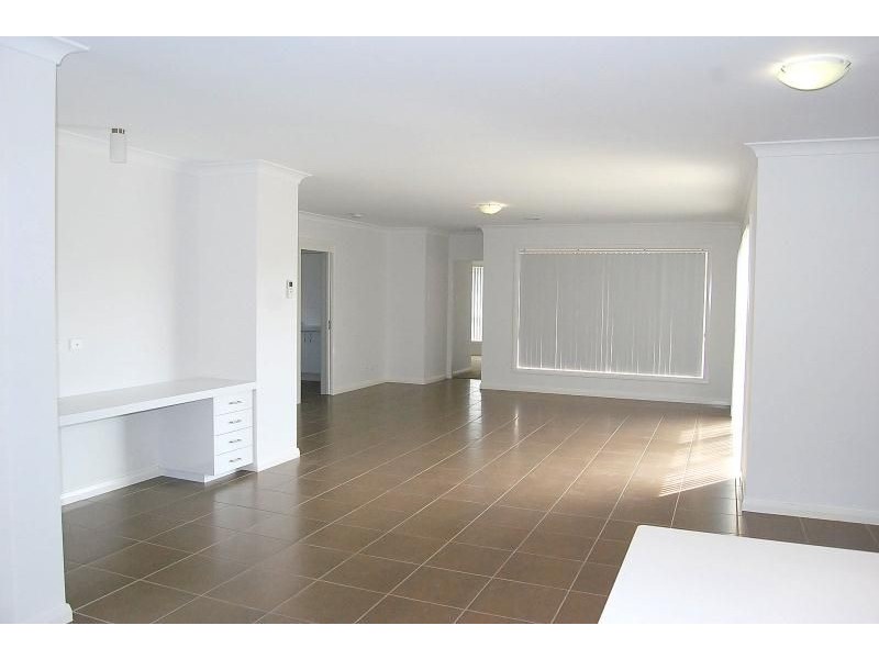 2/118 Diamond Drive, Orange NSW 2800