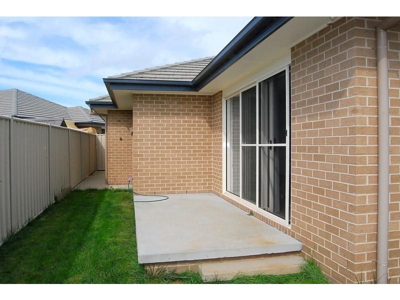 2/118 Diamond Drive, Orange NSW 2800