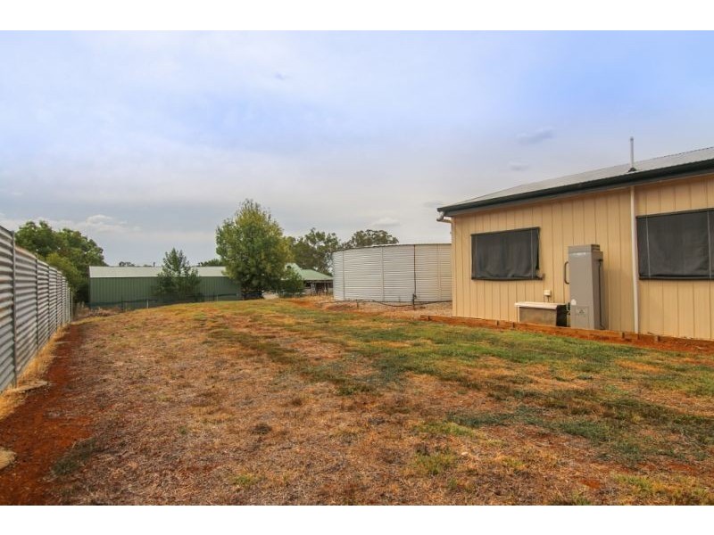 16 Thompson Street, Cargo NSW 2800