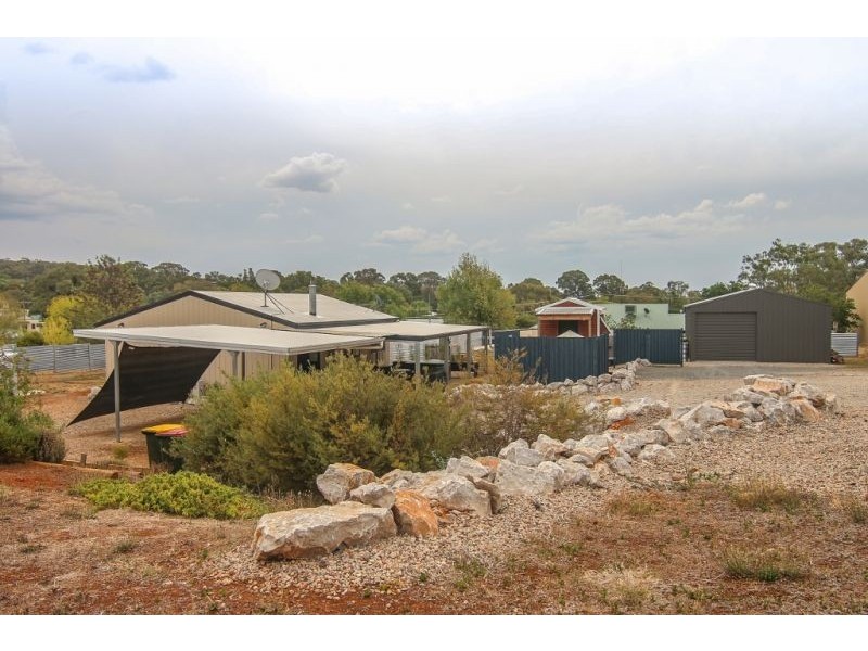 16 Thompson Street, Cargo NSW 2800