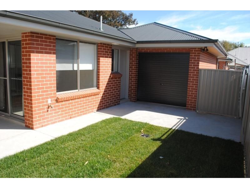 31A Morrisset Street, Bathurst NSW 2795