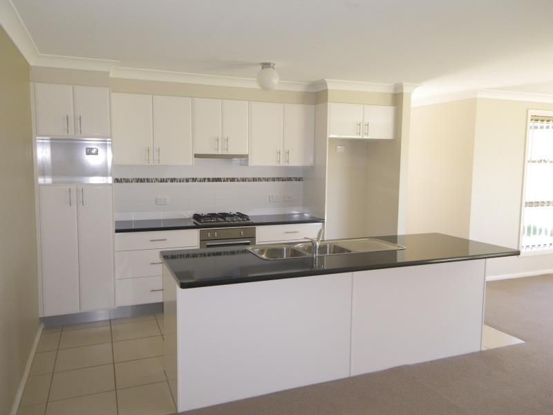 11 Etna Street, Orange NSW 2800