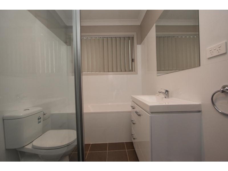 4/19 Moonstone Drive, Orange NSW 2800